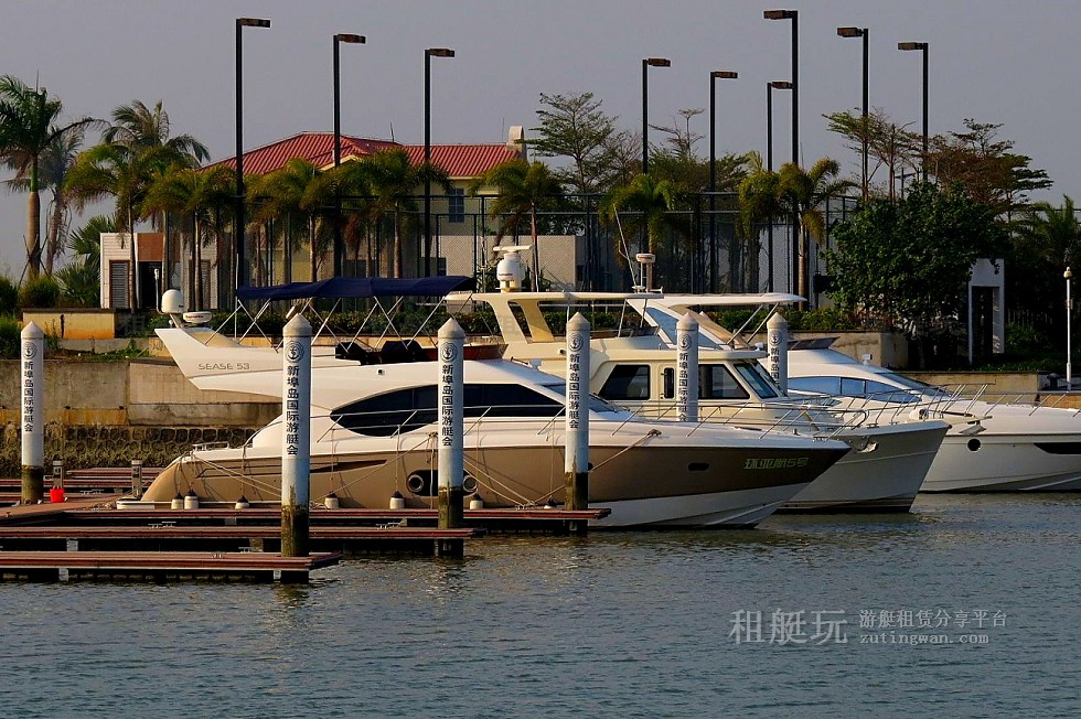 海南?？谛虏簫u國際游艇會